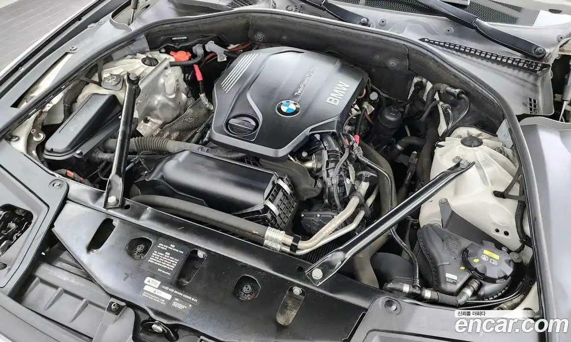 BMW 5-Series 2016 2.0 Автомат в Москве № 285561, фото 9