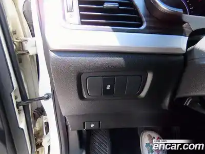 SsangYong Korando 2014 2.0 Автомат в Москве № 29464, миниатюра 12