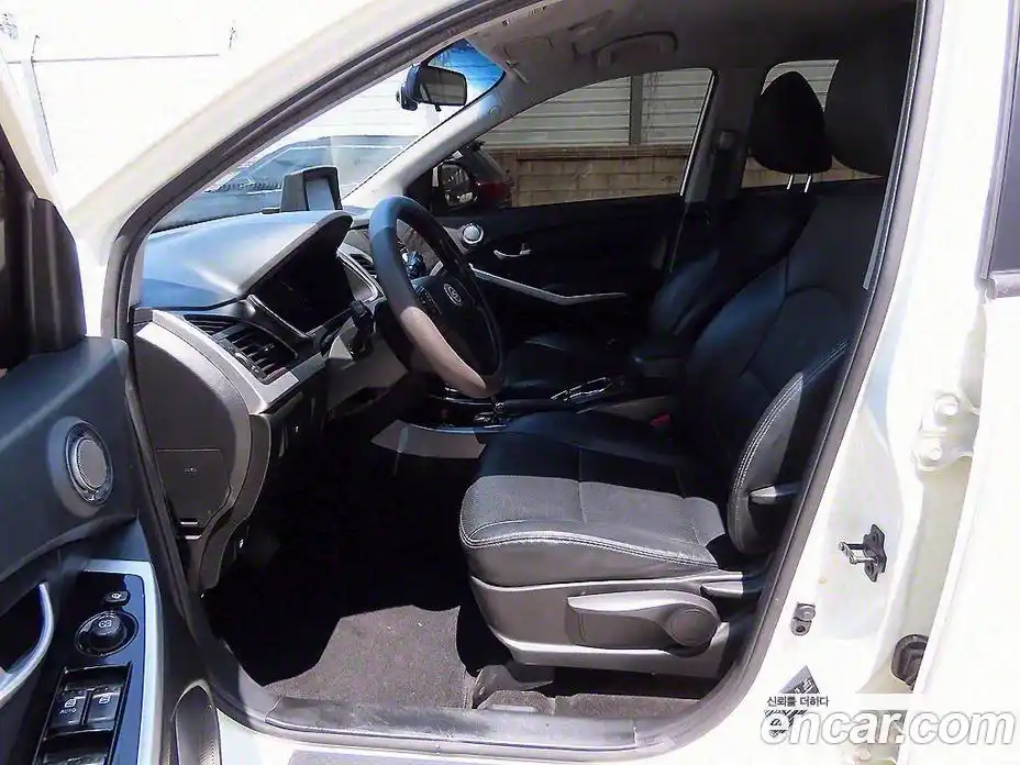 SsangYong Korando 2014 2.0 Автомат в Москве № 29464, фото 5