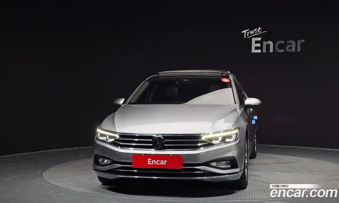 Volkswagen Passat 2021 2.0 Автомат в Москве № 301320, фото 15