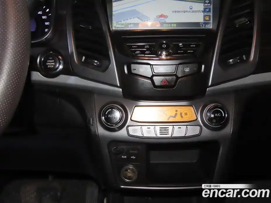 SsangYong Korando 2015 2.0 Автомат в Москве № 311045, фото 13