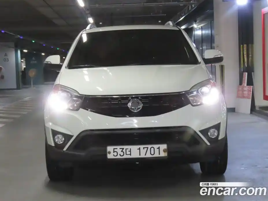 SsangYong Korando 2015 2.0 Автомат в Москве № 311045, фото 3