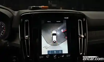 Volvo XC40 2021 2.0 Автомат в Москве № 312647, миниатюра 11