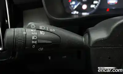 Volvo XC40 2021 2.0 Автомат в Москве № 312647, миниатюра 5