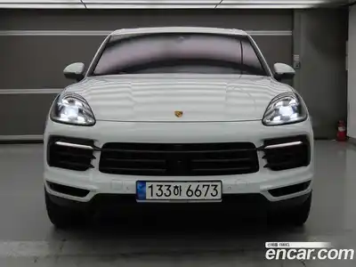 Porsche Cayenne 2023 3.0 Автомат в Москве № 312792, миниатюра 2