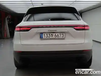 Porsche Cayenne 2023 3.0 Автомат в Москве № 312792, миниатюра 4