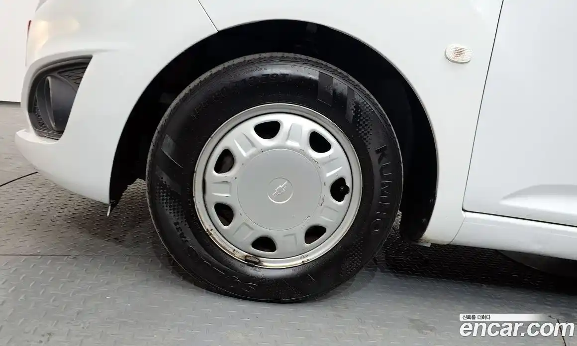 Chevrolet Spark 2015 1.0 Автомат в Москве № 314627, фото 19