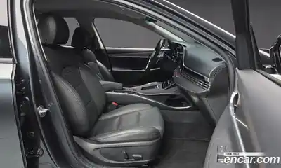 Hyundai Grandeur 2022 2.5 Автомат в Москве № 3389, миниатюра 11