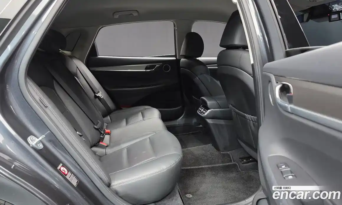 Hyundai Grandeur 2022 2.5 Автомат в Москве № 3389, фото 12