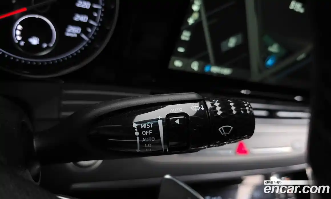 Hyundai Grandeur 2022 2.5 Автомат в Москве № 3389, фото 17