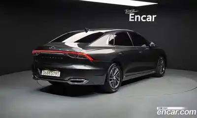 Hyundai Grandeur 2022 2.5 Автомат в Москве № 3389, миниатюра 2