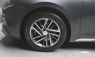 Hyundai Grandeur 2022 2.5 Автомат в Москве № 3389, миниатюра 5