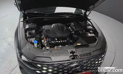 Hyundai Grandeur 2022 2.5 Автомат в Москве № 3389, миниатюра 6