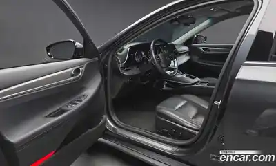 Hyundai Grandeur 2022 2.5 Автомат в Москве № 3389, миниатюра 10