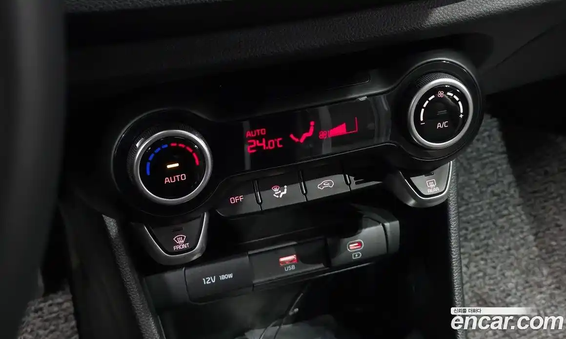 Kia Morning 2024 1.0 Автомат в Москве № 360114, фото 18