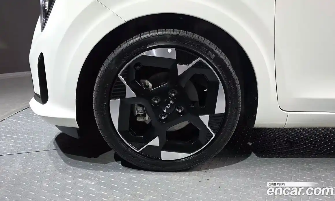 Kia Morning 2024 1.0 Автомат в Москве № 360114, фото 5