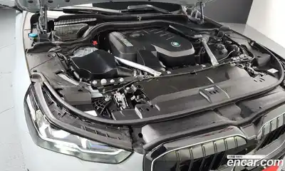 BMW 5-Series 2024 2.0 Автомат в Москве № 362415, миниатюра 5