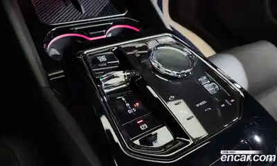 BMW 5-Series 2024 2.0 Автомат в Москве № 362415, миниатюра 8