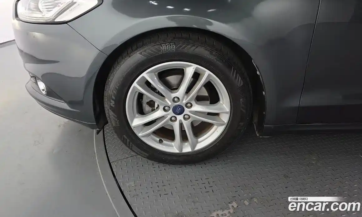 Ford Mondeo 2016 2.0 Автомат в Москве № 363123, фото 5