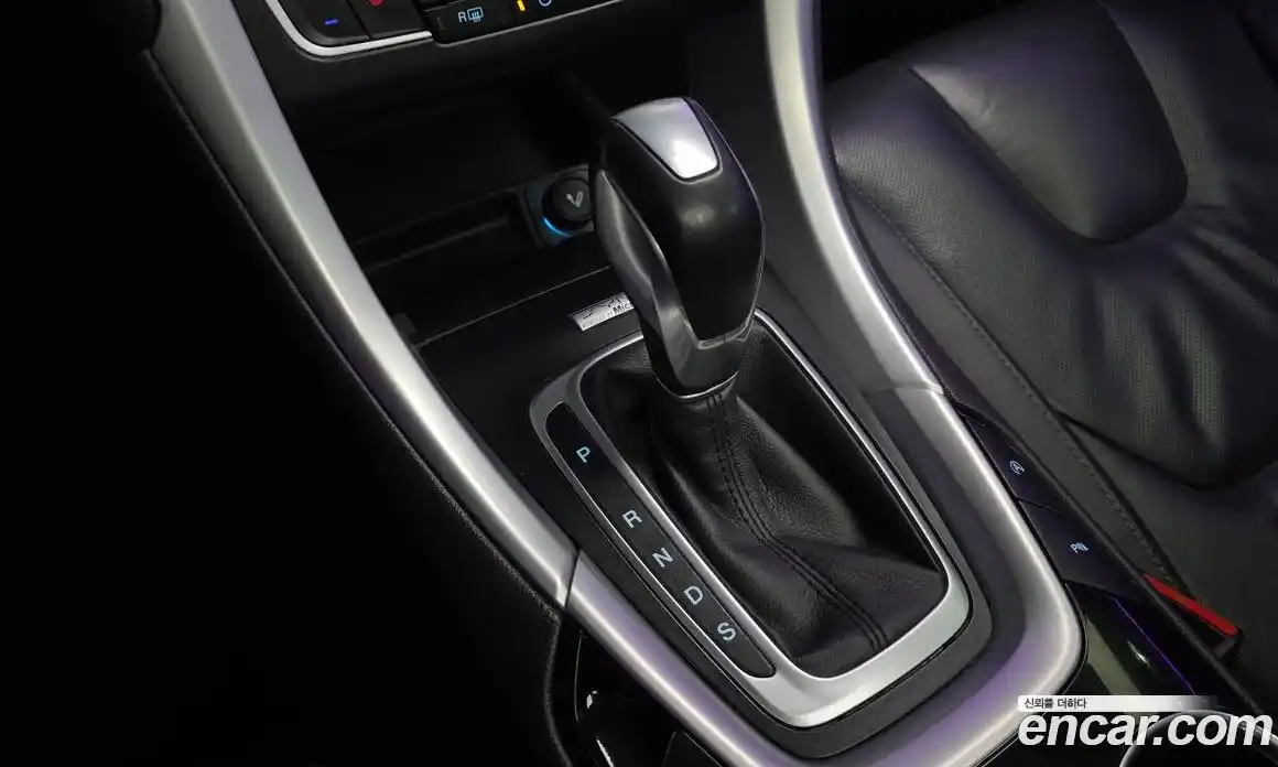 Ford Mondeo 2016 2.0 Автомат в Москве № 363123, фото 9