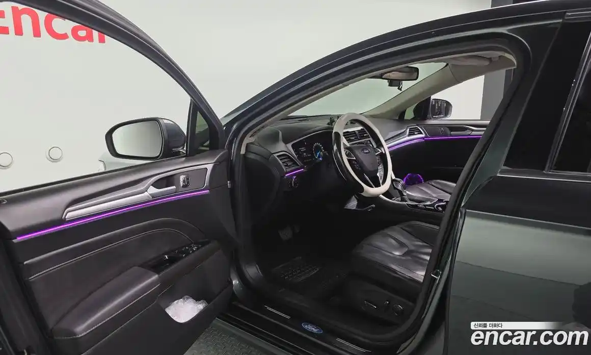 Ford Mondeo 2016 2.0 Автомат в Москве № 363123, фото 10