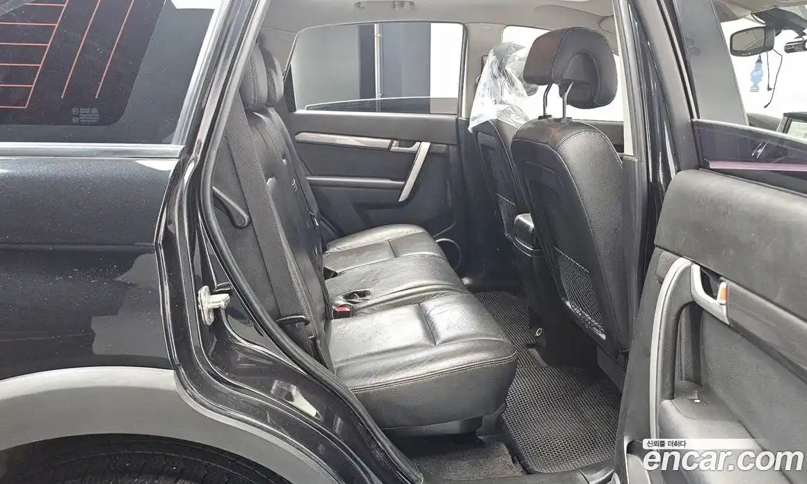Chevrolet Captiva 2012 2.0 Автомат в Москве № 37196, фото 18