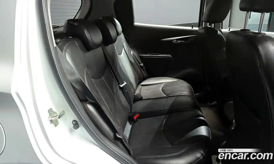 Chevrolet Spark 2017 1.0 Автомат в Москве № 38132, фото 16