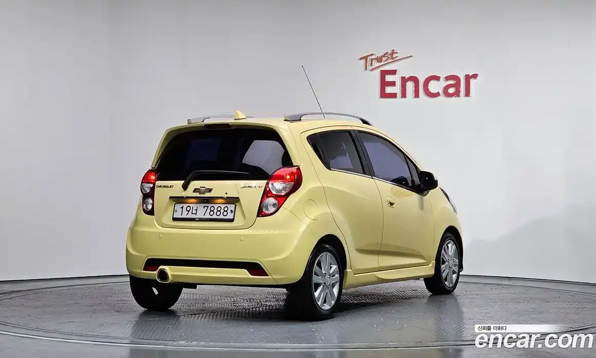 Chevrolet Spark 2014 1.0 Автомат в Москве № 38208, фото 7
