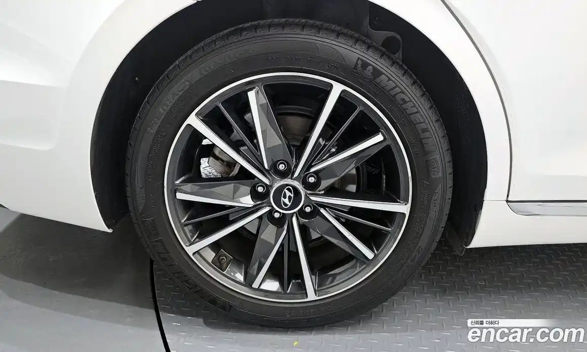 Hyundai Grandeur 2021 2.5 Автомат в Москве № 382665, фото 5