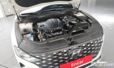 Hyundai Grandeur 2021 2.5 Автомат в Москве № 382665, миниатюра 6