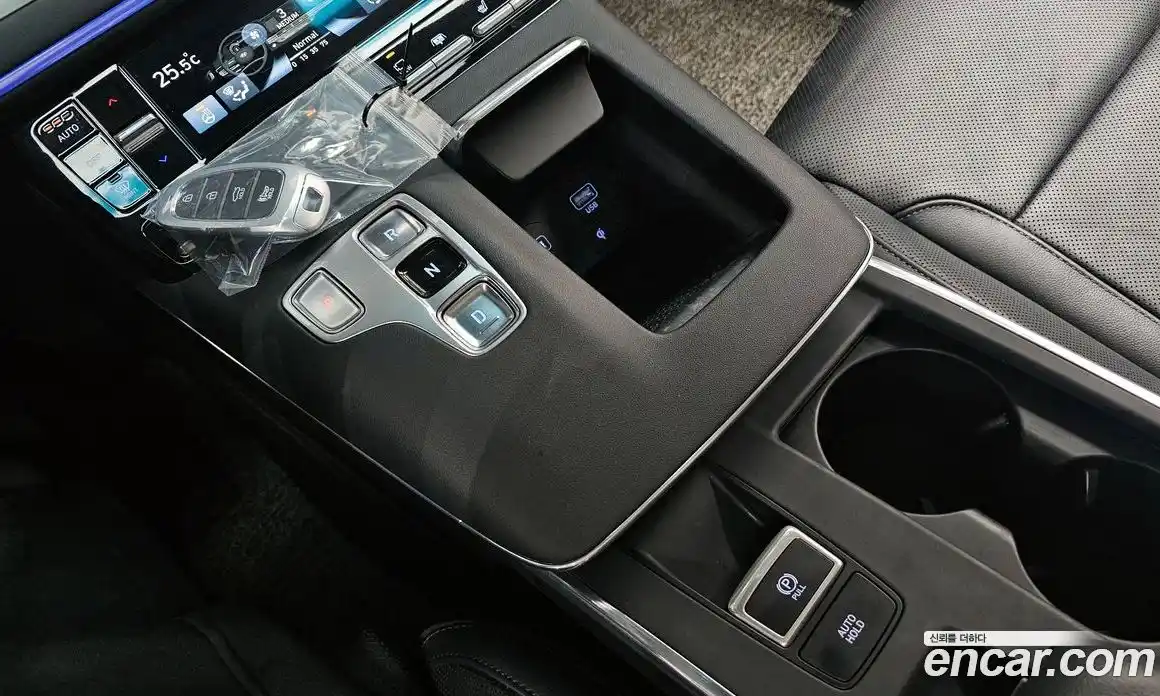 Hyundai Grandeur 2021 2.5 Автомат в Москве № 382665, фото 9