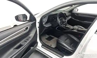 Hyundai Grandeur 2021 2.5 Автомат в Москве № 382665, миниатюра 10