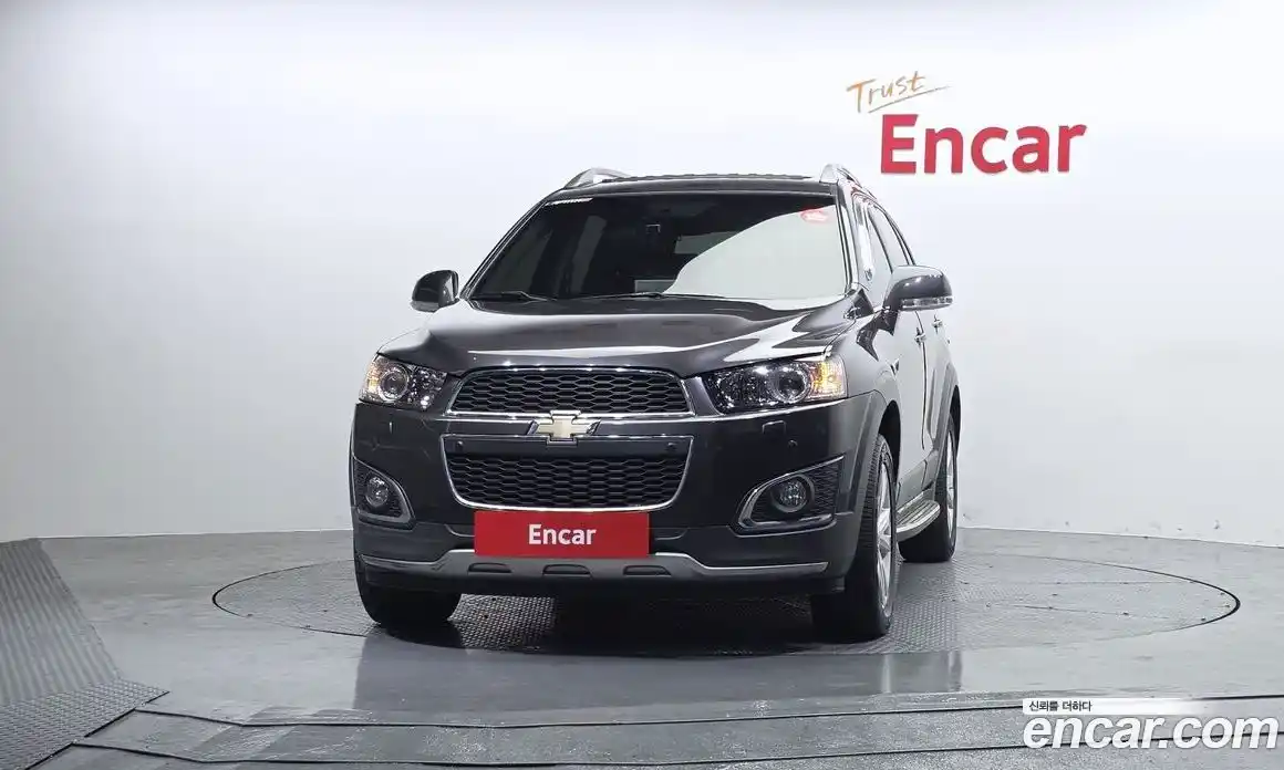 Chevrolet Captiva 2014 2.0 Автомат в Москве № 395094, фото 3