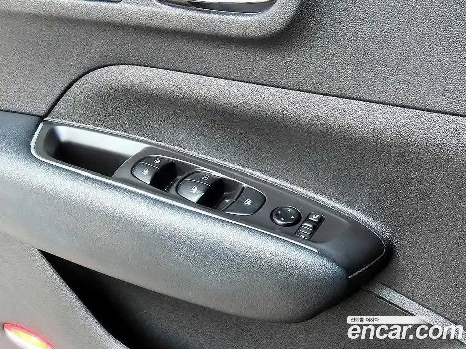 Renault QM6 2020 2.0 Автомат в Москве № 401836, фото 15