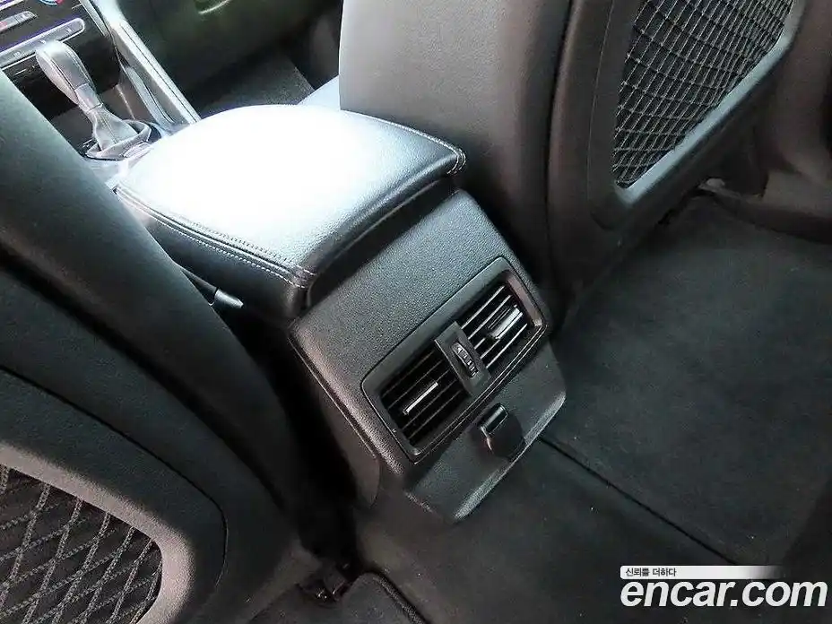 Renault QM6 2020 2.0 Автомат в Москве № 401836, фото 9