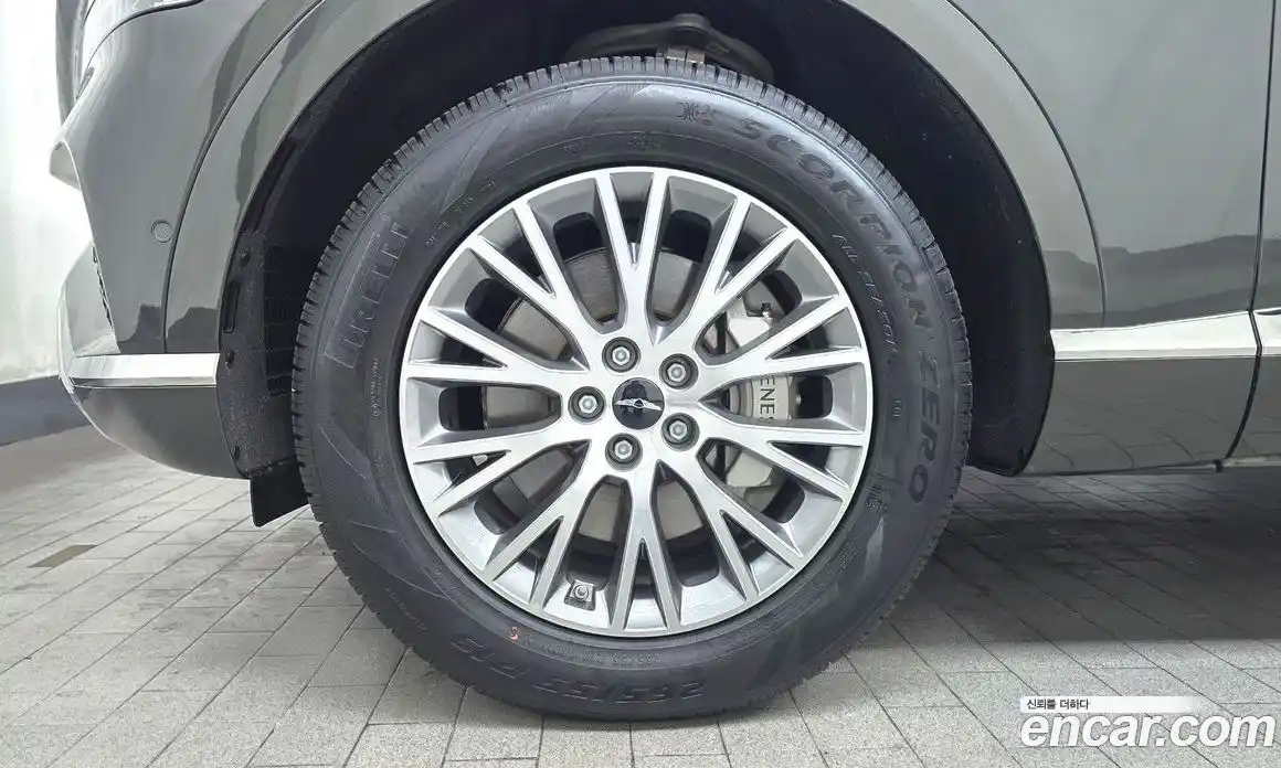 Genesis GV80 2024 2.5 Автомат в Москве № 404679, фото 5