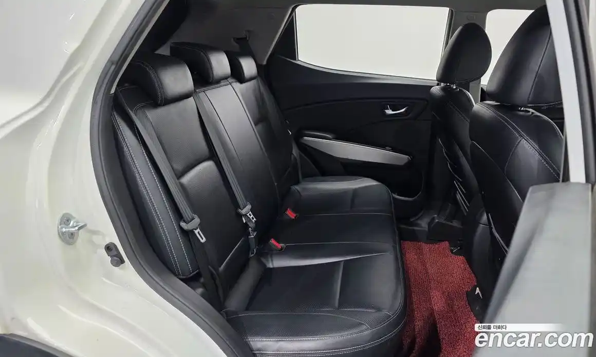 SsangYong TIBOLI 2016 1.6 Автомат в Москве № 410019, фото 12