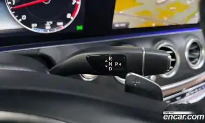 Mercedes-Benz E-Class 2018 2.0 Автомат в Москве № 411626, миниатюра 9