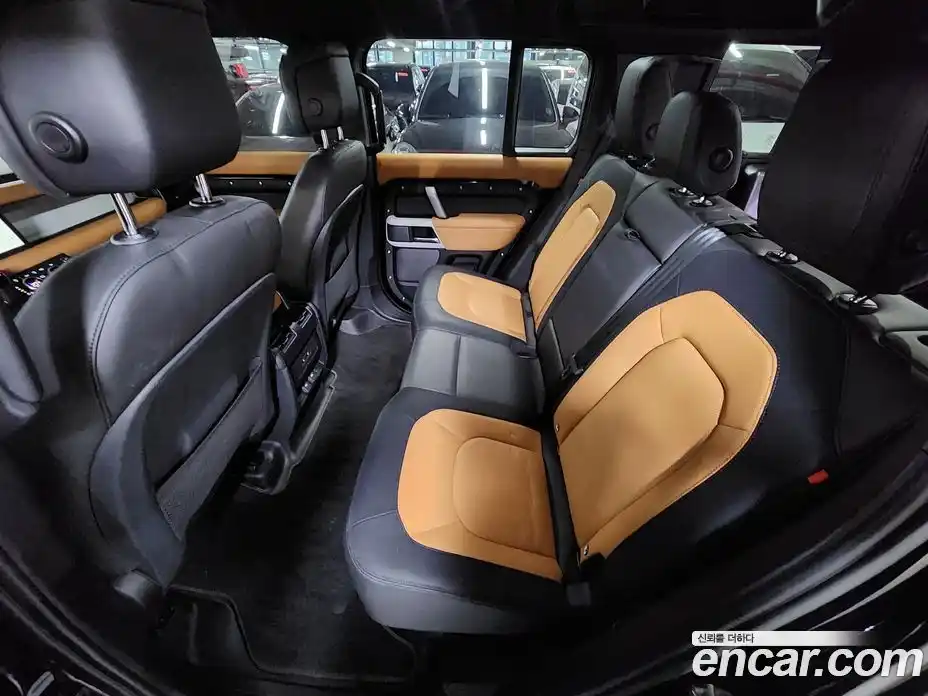 Land Rover Defender 2024 2.0 Автомат в Москве № 416495, фото 13