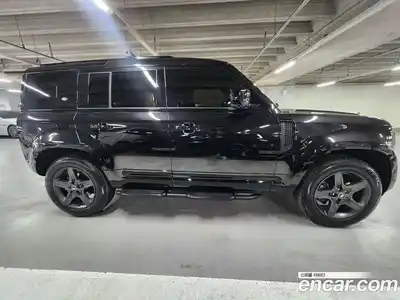 Land Rover Defender 2024 2.0 Автомат в Москве № 416495, миниатюра 4