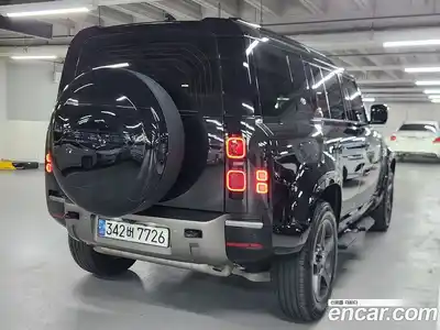Land Rover Defender 2024 2.0 Автомат в Москве № 416495, миниатюра 5