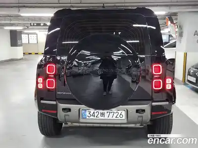 Land Rover Defender 2024 2.0 Автомат в Москве № 416495, миниатюра 6