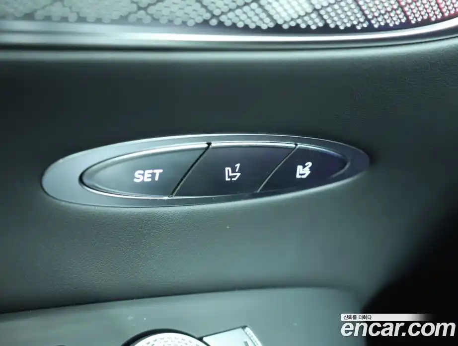 Genesis GV70 2023 2.2 Автомат в Москве № 419067, фото 17