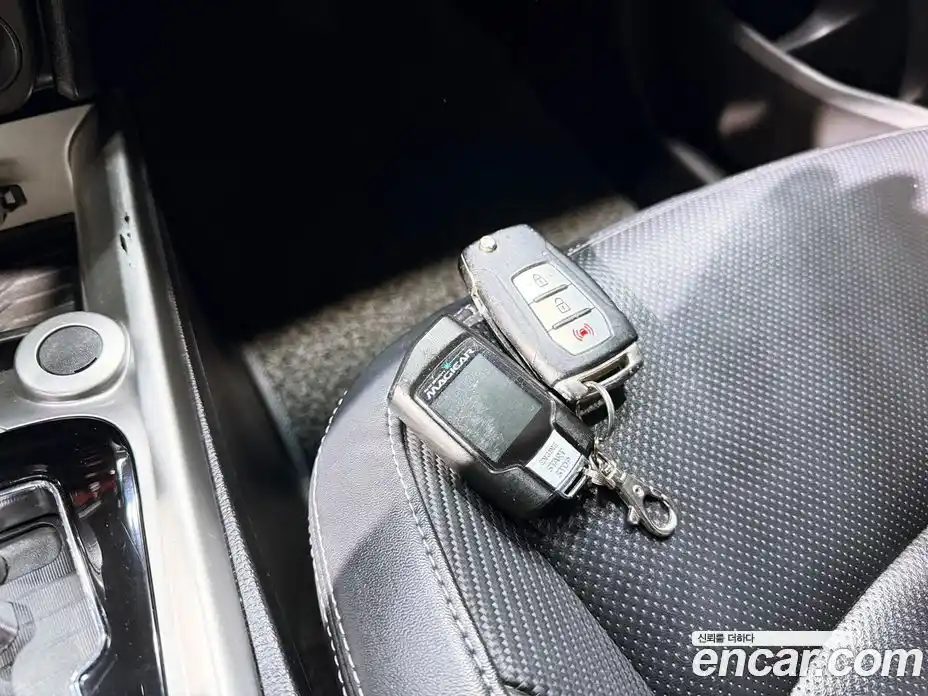 SsangYong TIBOLI 2015 1.6 Автомат в Москве № 421800, фото 15