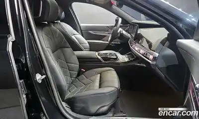 BMW 7-Series 2025 3.0 Автомат в Москве № 424597, миниатюра 11