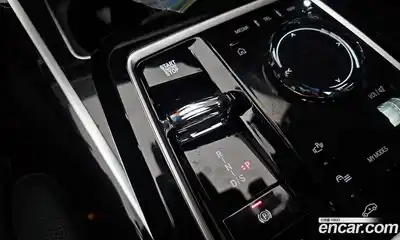 BMW 7-Series 2025 3.0 Автомат в Москве № 424597, миниатюра 9