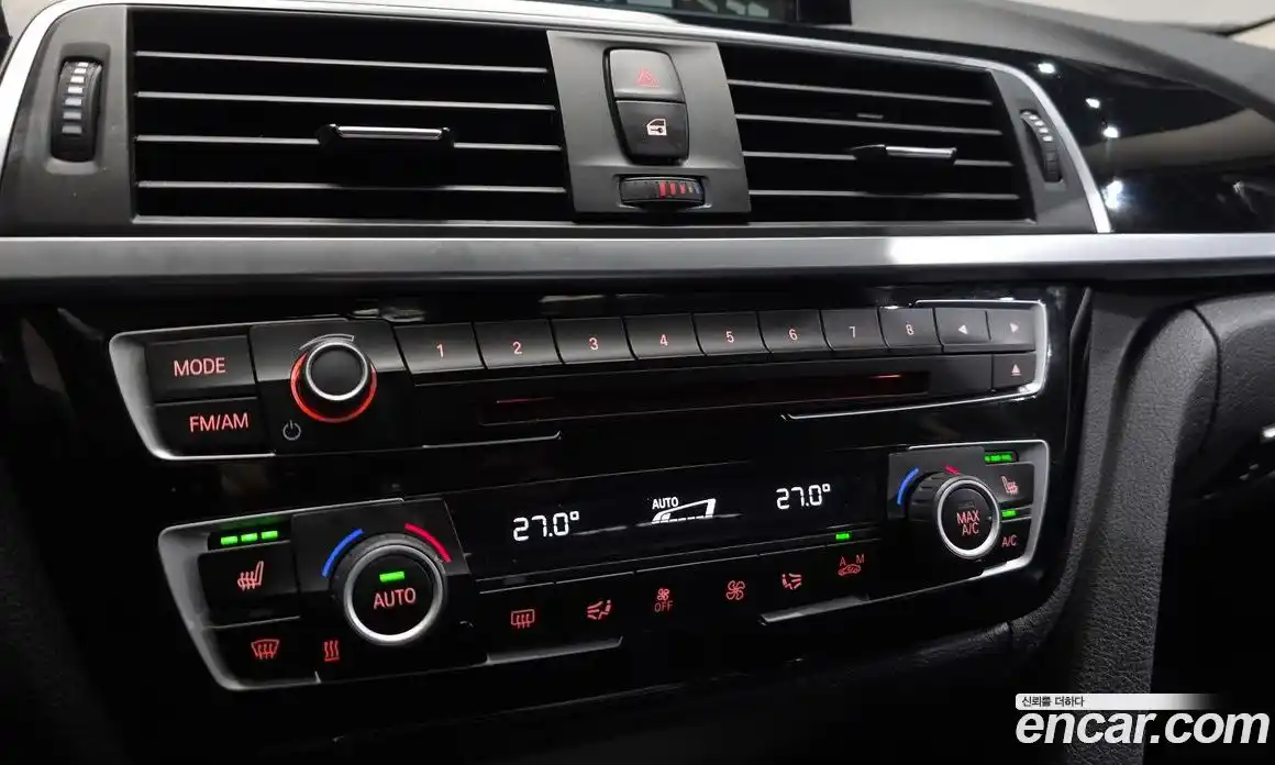 BMW 3-Series 2017 2.0 Автомат в Москве № 426616, фото 17