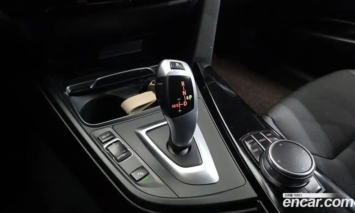 BMW 3-Series 2017 2.0 Автомат в Москве № 426616, фото 8