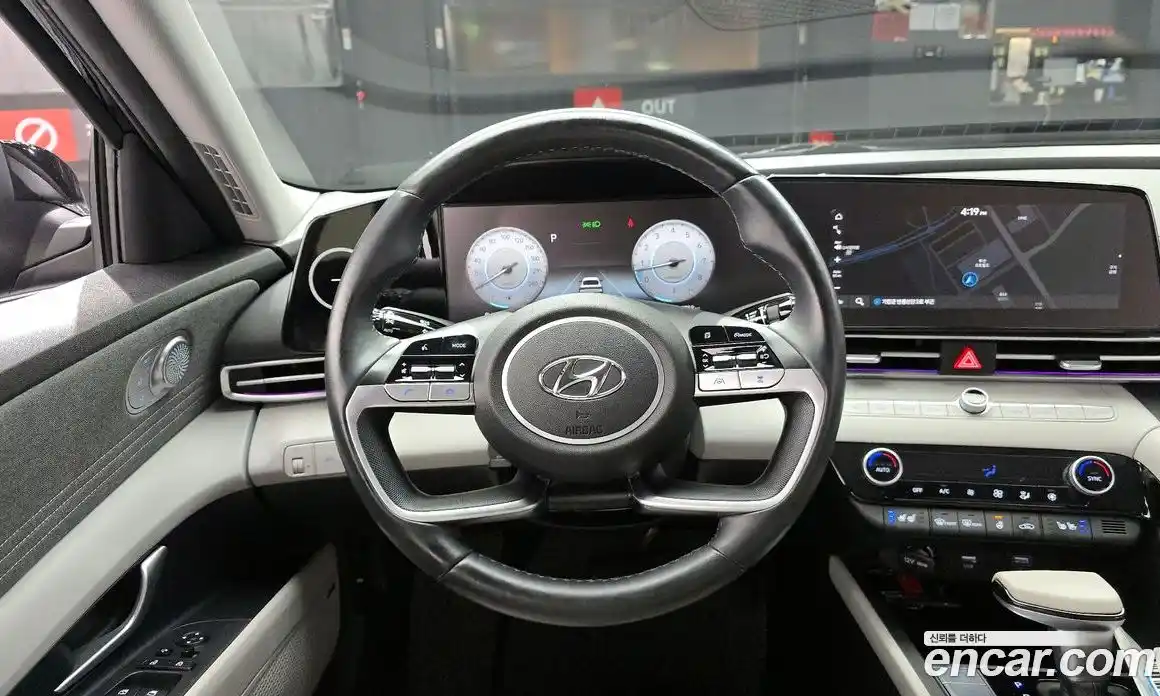 Hyundai Avante 2022 1.6 Автомат в Москве № 459076, фото 13