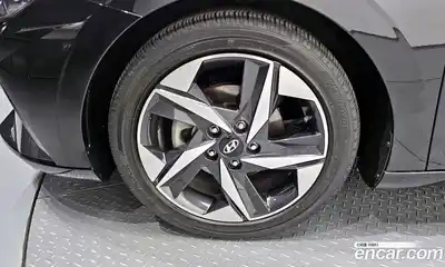 Hyundai Avante 2022 1.6 Автомат в Москве № 459076, миниатюра 5